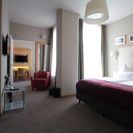 Hotel Am Molkenmarkt Brandenburg  Extérieur photo