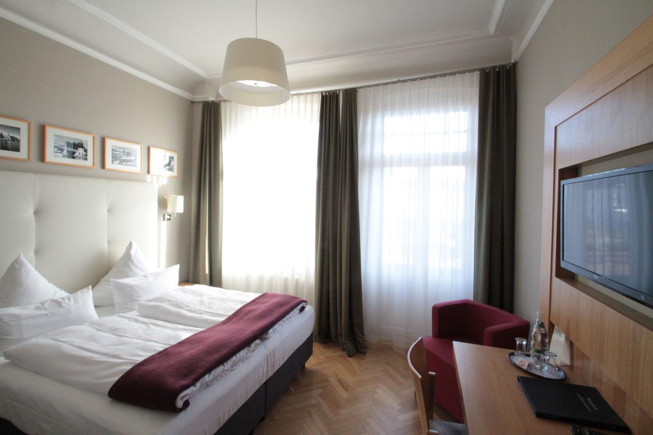 Hotel Am Molkenmarkt Brandenburg  Extérieur photo