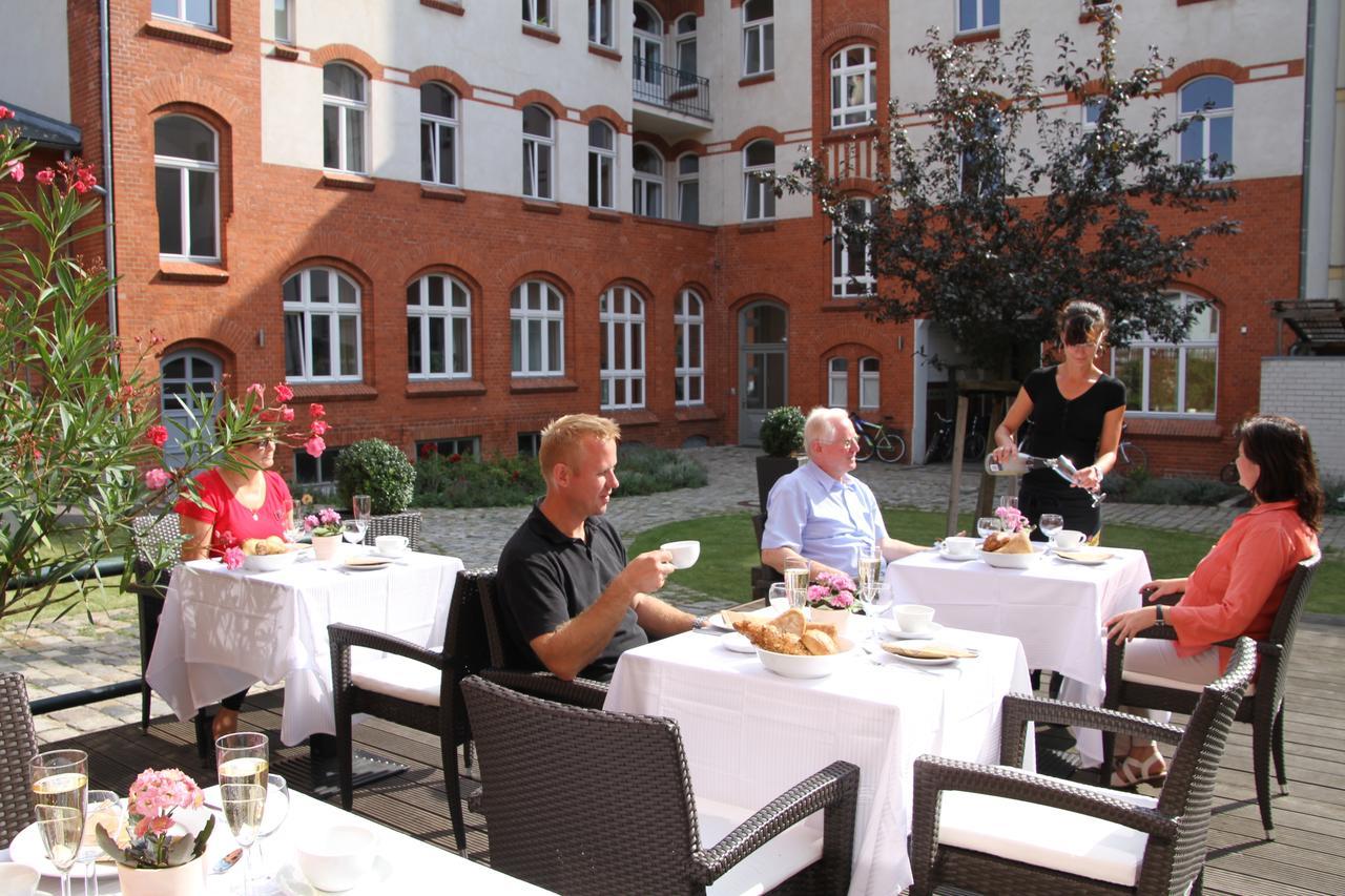 Hotel Am Molkenmarkt Brandenburg  Extérieur photo