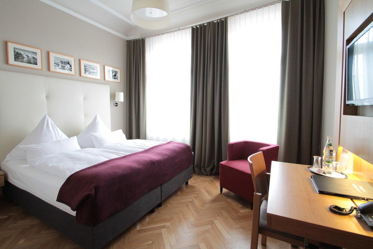 Hotel Am Molkenmarkt Brandenburg  Extérieur photo
