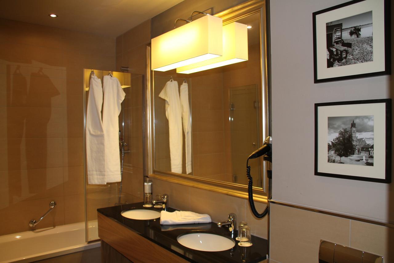 Hotel Am Molkenmarkt Brandenburg  Extérieur photo